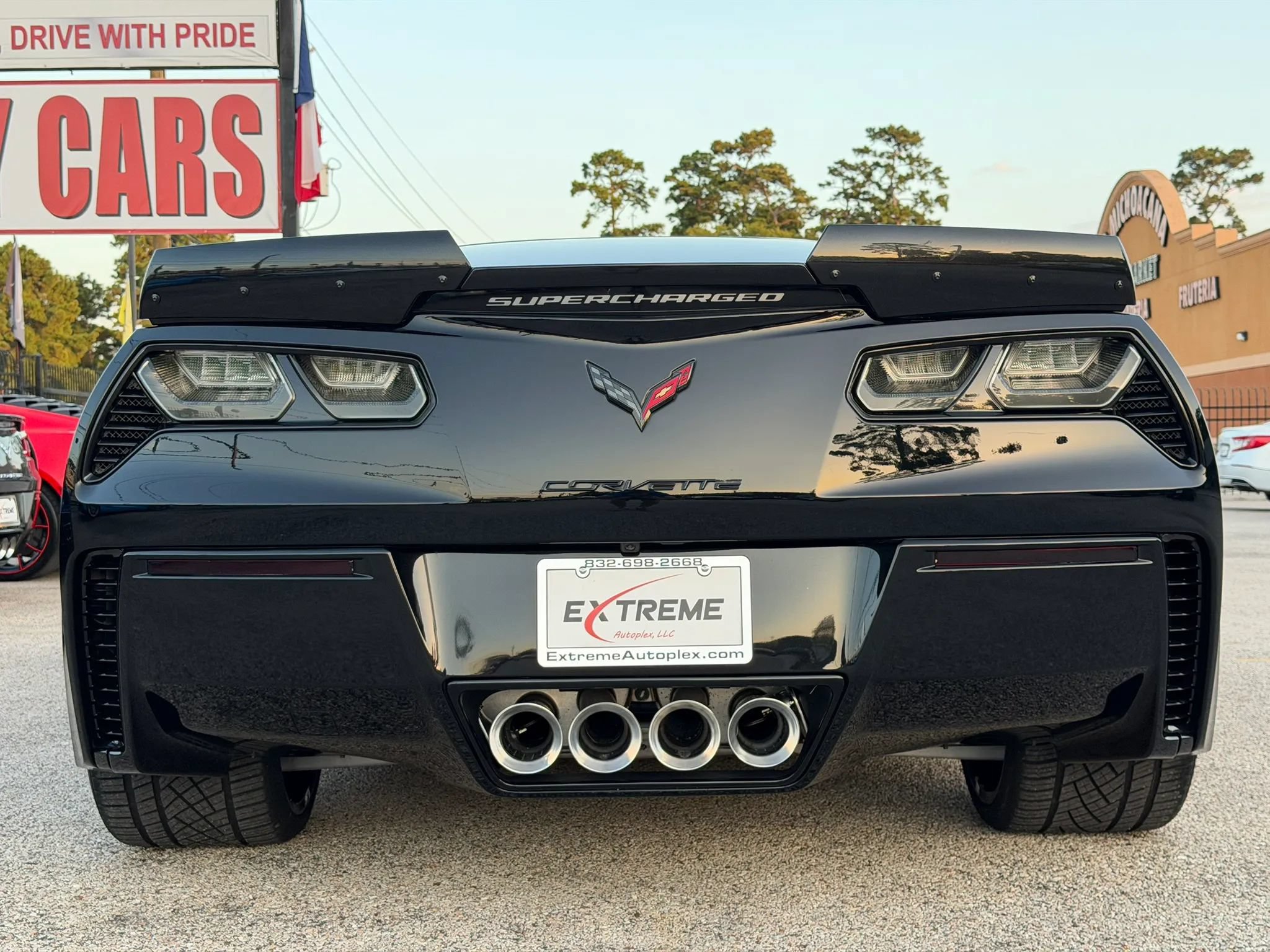 Used 2018 Chevrolet Corvette Z06 RWD image 5