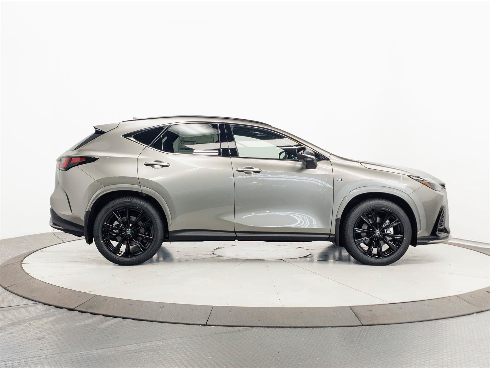 New 2026 Lexus NX 350 F Sport AWD/4WD image 13