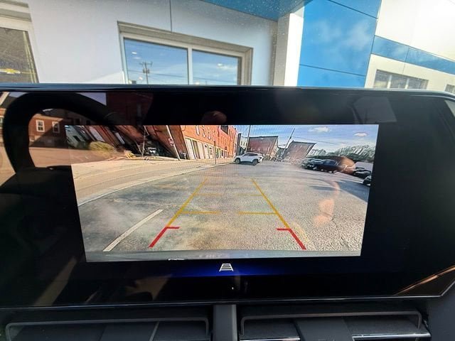 New 2026 Chevrolet Trax RS w/ Sunroof Package image 27