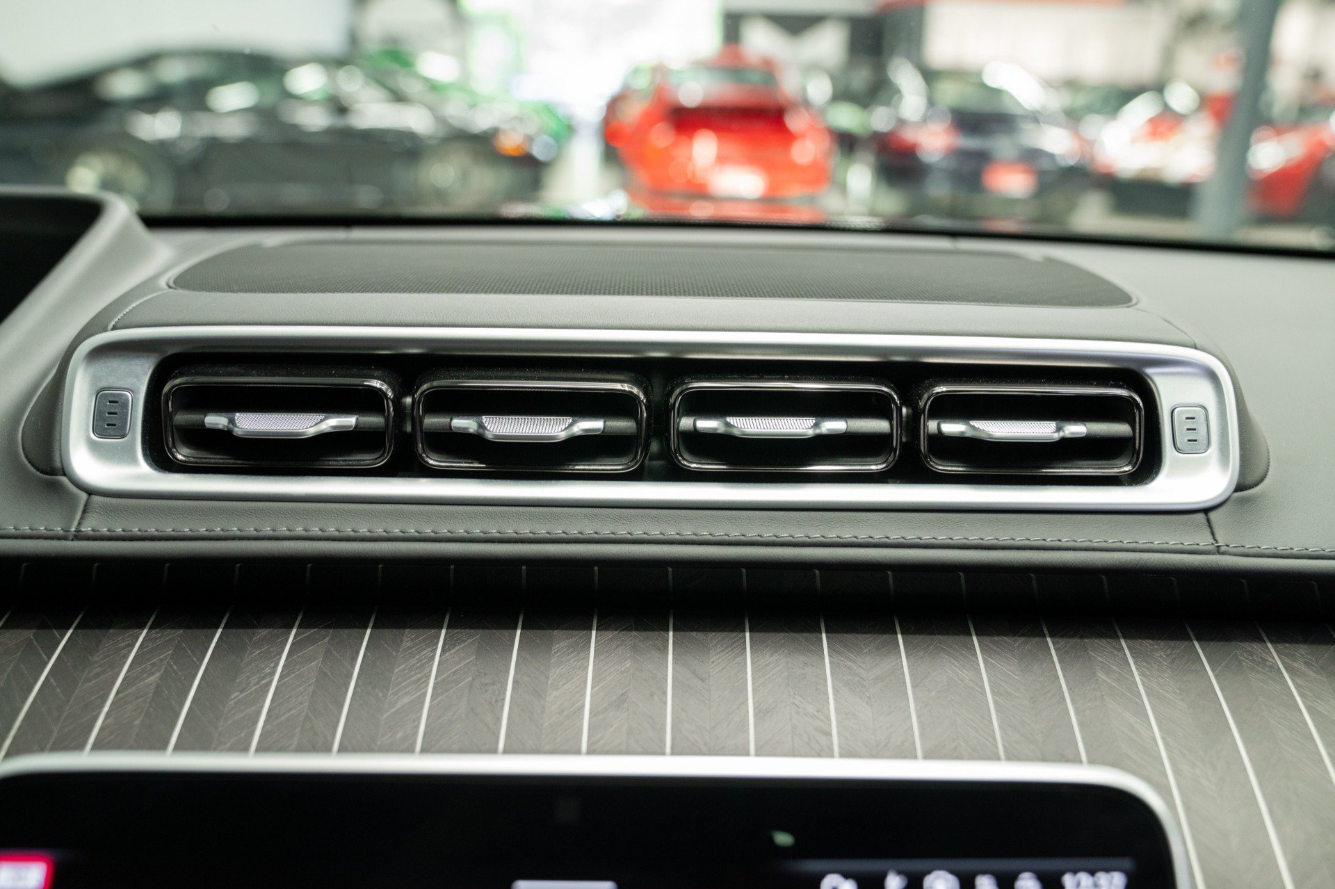 Used 2024 Mercedes-Benz Maybach S 680 4MATIC image 9
