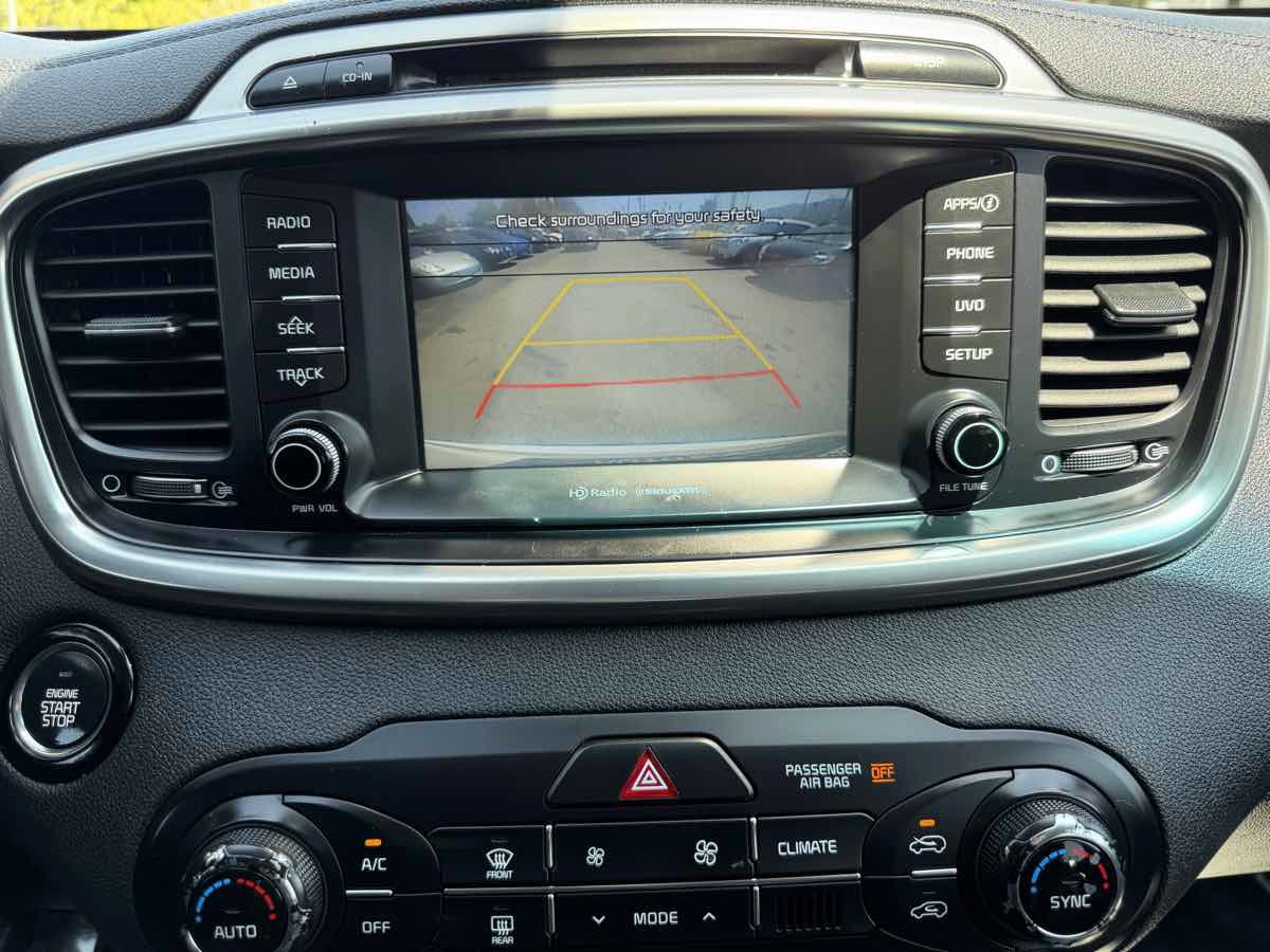 Used 2018 Kia Sorento EX w/ EX Advanced Touring Package FWD image 11