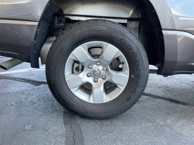 Used 2023 RAM 1500 Big Horn AWD/4WD image 33