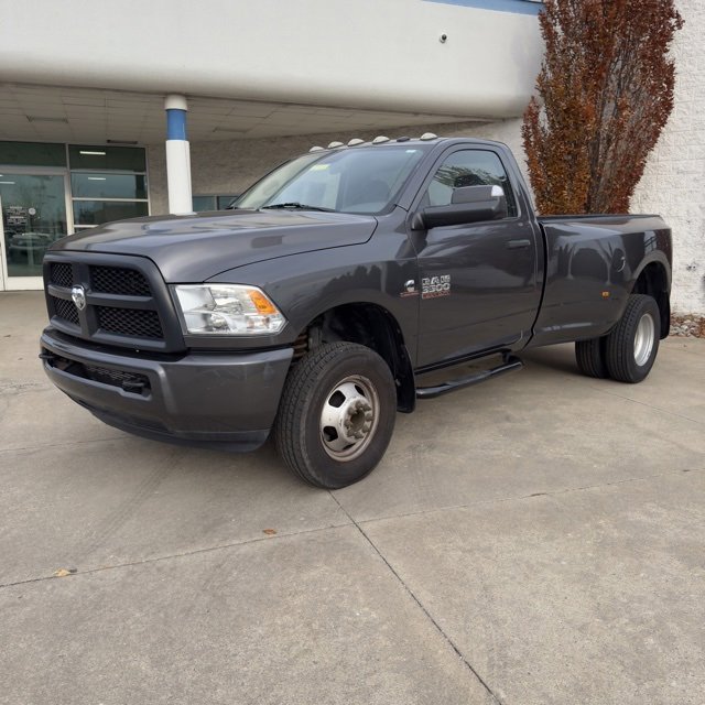 Used 2017 RAM 3500 Tradesman w/ Power & Remote Entry Group image 7