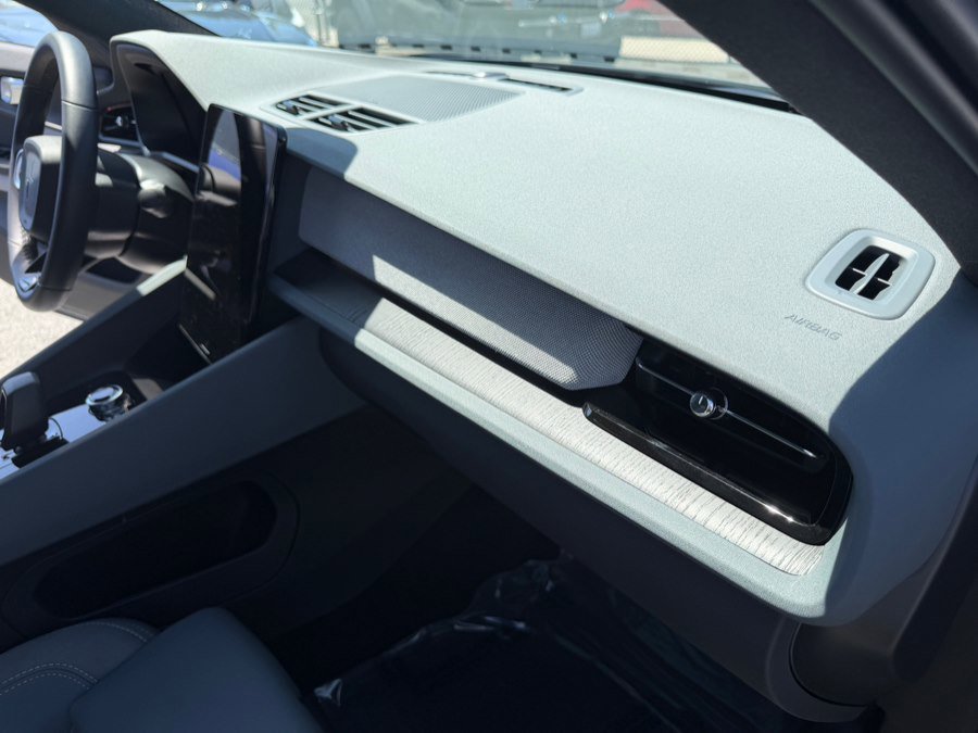 Used 2024 Polestar Polestar 2 AWD/4WD image 30