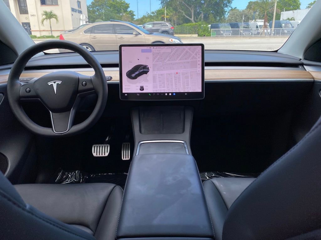 Used 2024 Tesla Model Y Performance AWD/4WD image 22