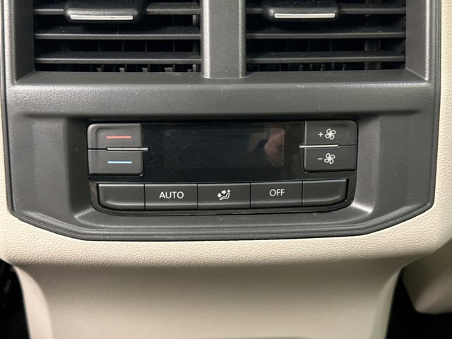 Used 2021 Volkswagen Atlas SE image 19