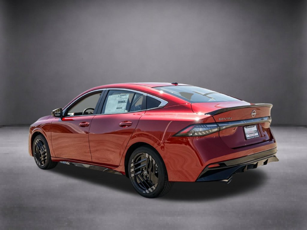 New 2027 Nissan Sentra SR FWD image 7