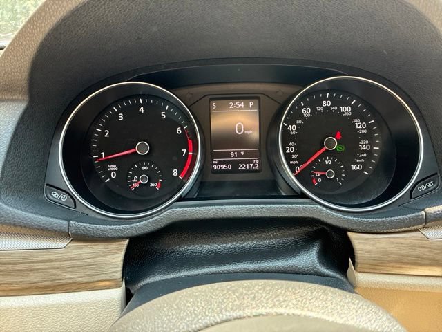 Used 2016 Volkswagen Passat 1.8T SE FWD image 25