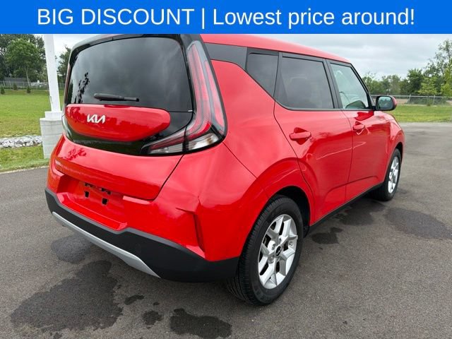Used 2024 Kia Soul LX w/ Option Group 015 FWD image 9