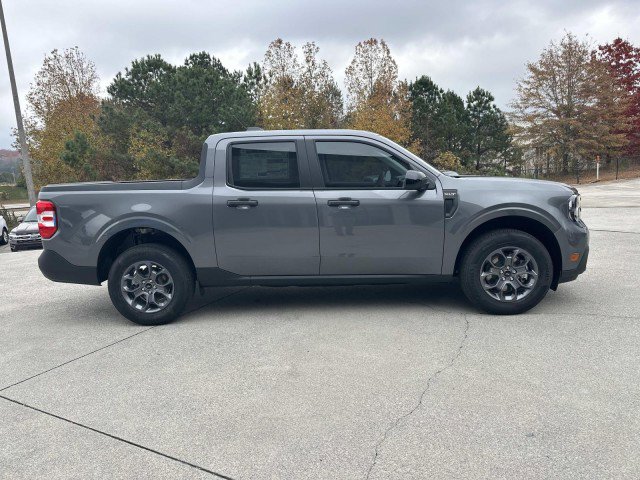 New 2025 Ford Maverick XLT w/ XLT Luxury Package image 8