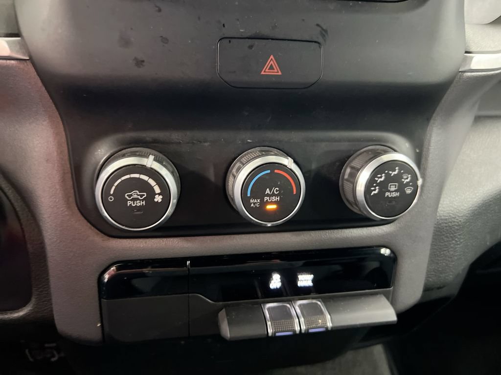 Used 2023 RAM 1500 Big Horn AWD/4WD image 15
