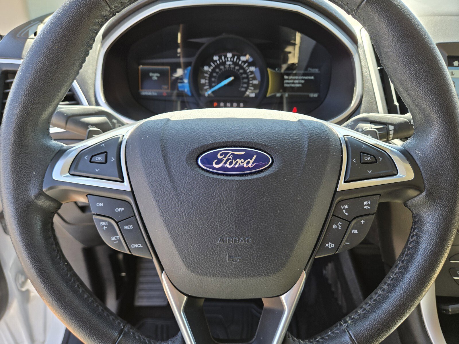 Used 2016 Ford Edge SEL w/ Equipment Group 201A AWD/4WD image 17