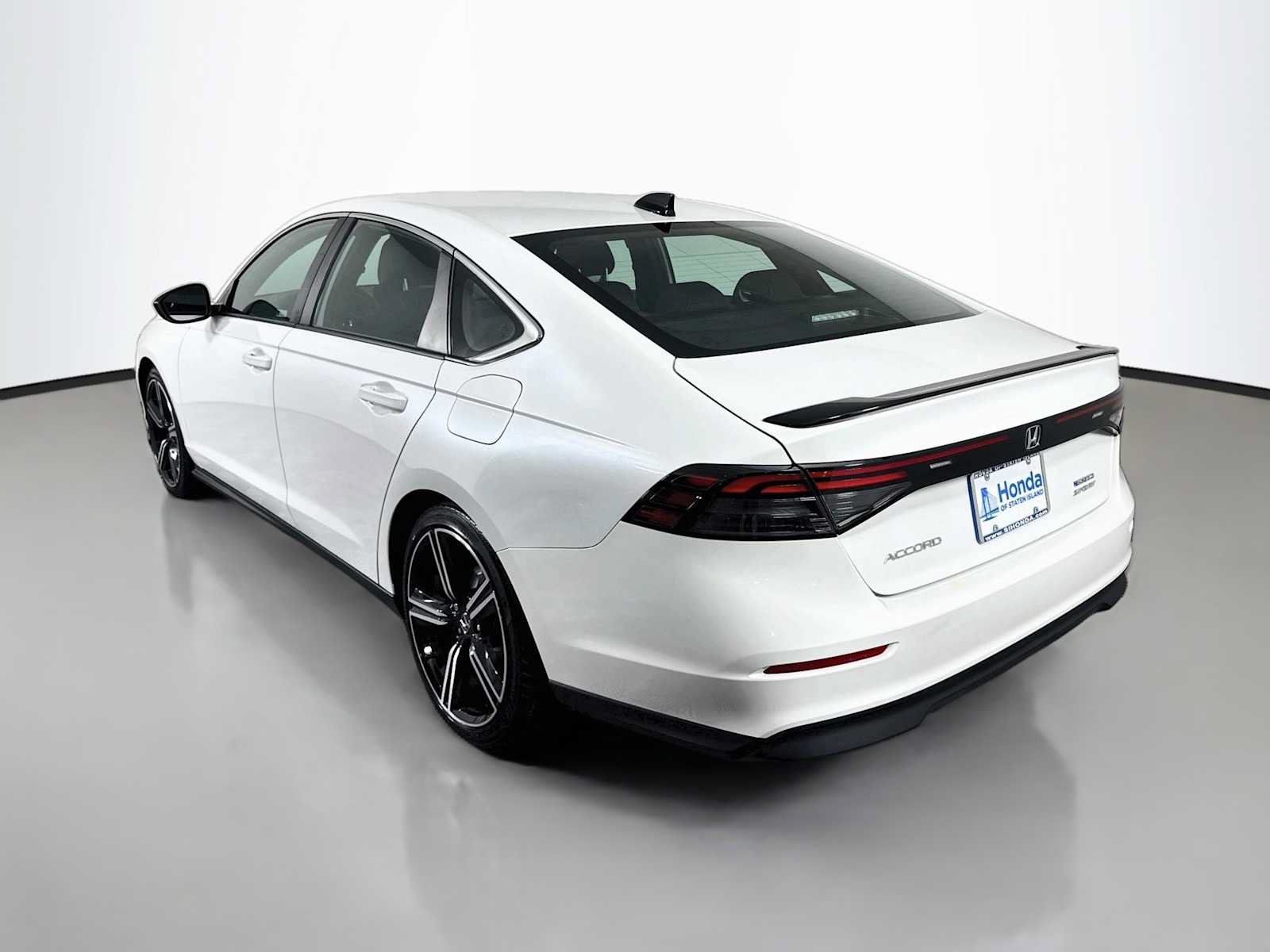 Certified 2024 Honda Accord Sport image 5
