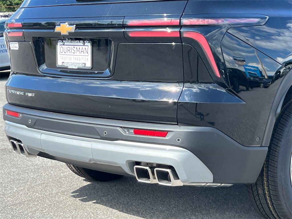 New 2026 Chevrolet Traverse LT w/ Enhanced Driving Package image 5
