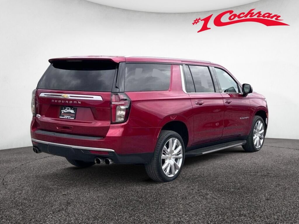 Used 2021 Chevrolet Suburban High Country AWD/4WD image 7