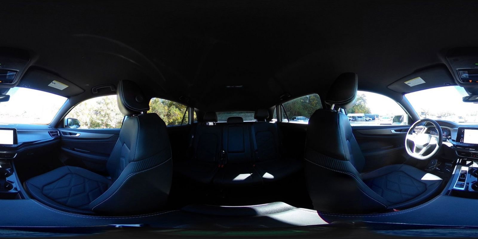 Used 2025 Volkswagen Atlas Cross Sport SE image 37