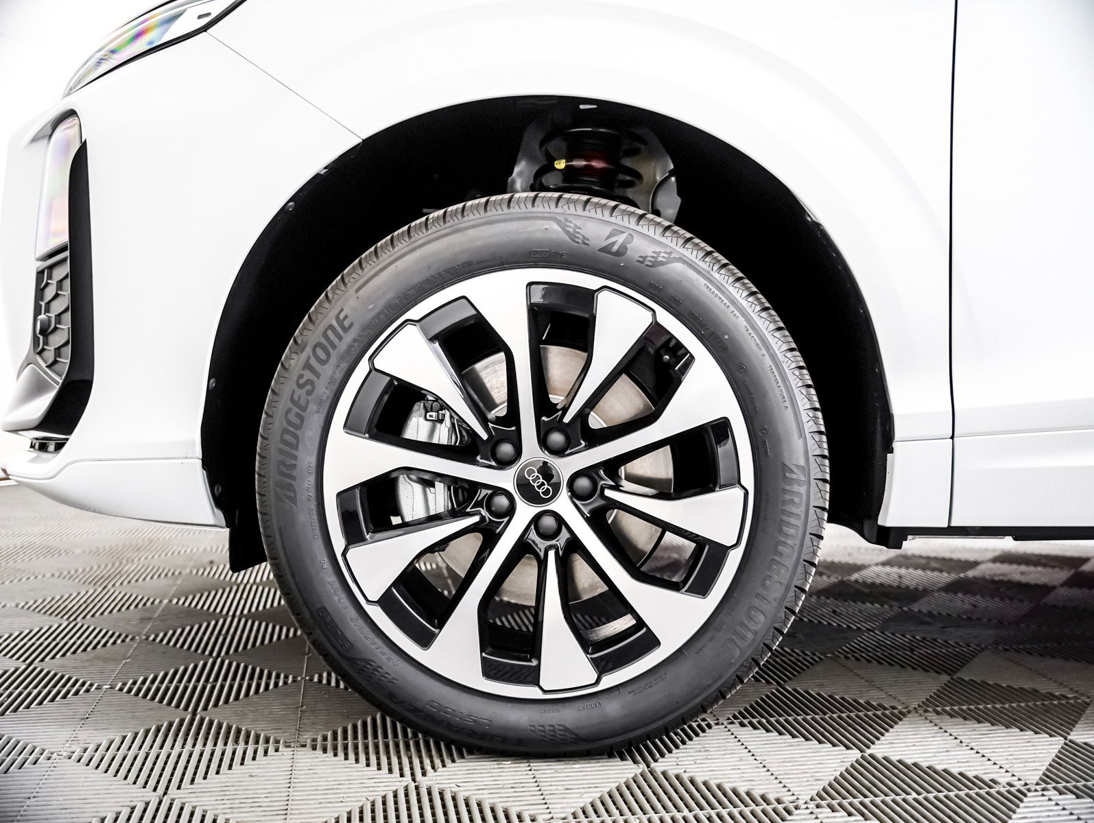 New 2026 Audi Q3 quattro 2.0T AWD/4WD image 6