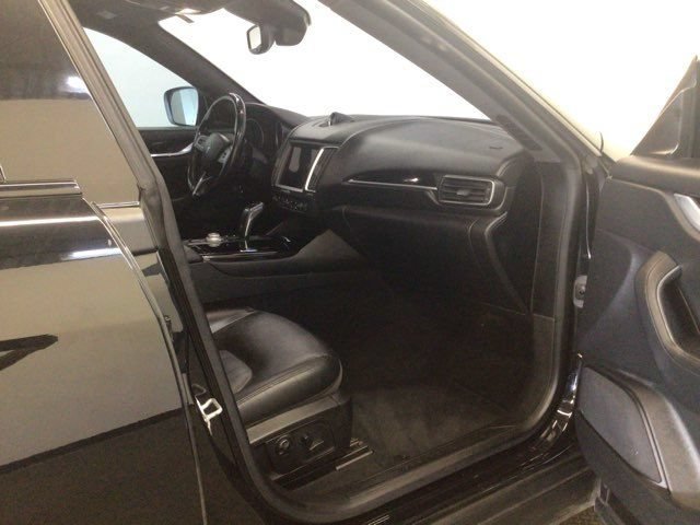 Used 2019 Maserati Levante AWD/4WD image 10