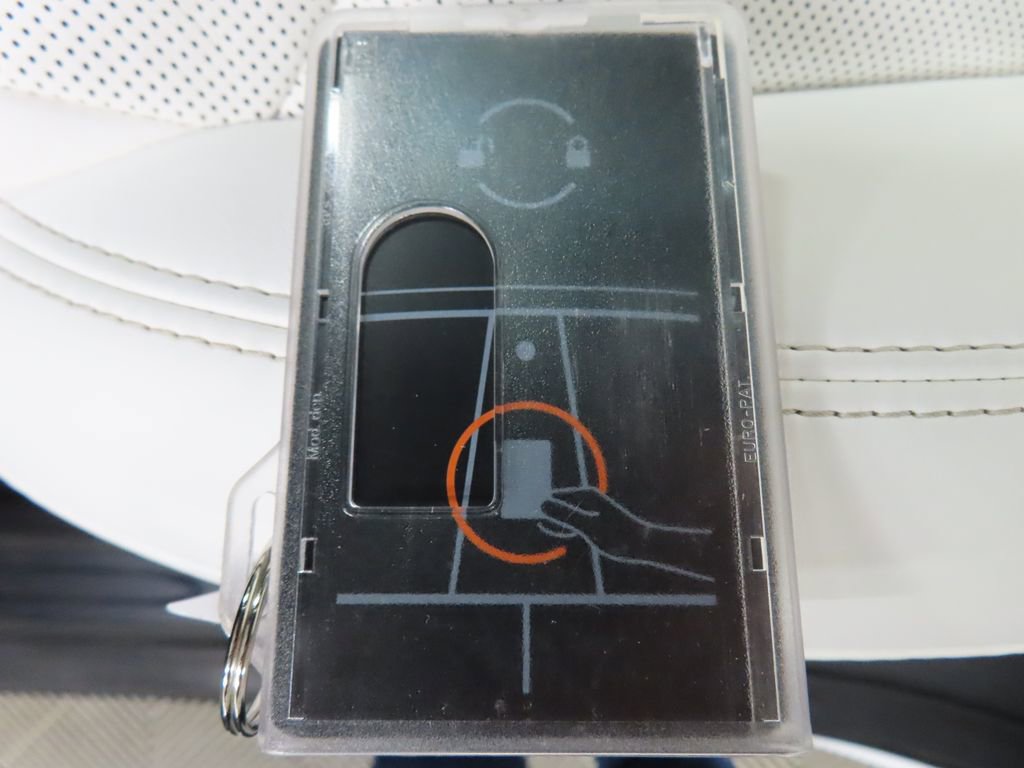 Used 2023 Tesla Model X image 61