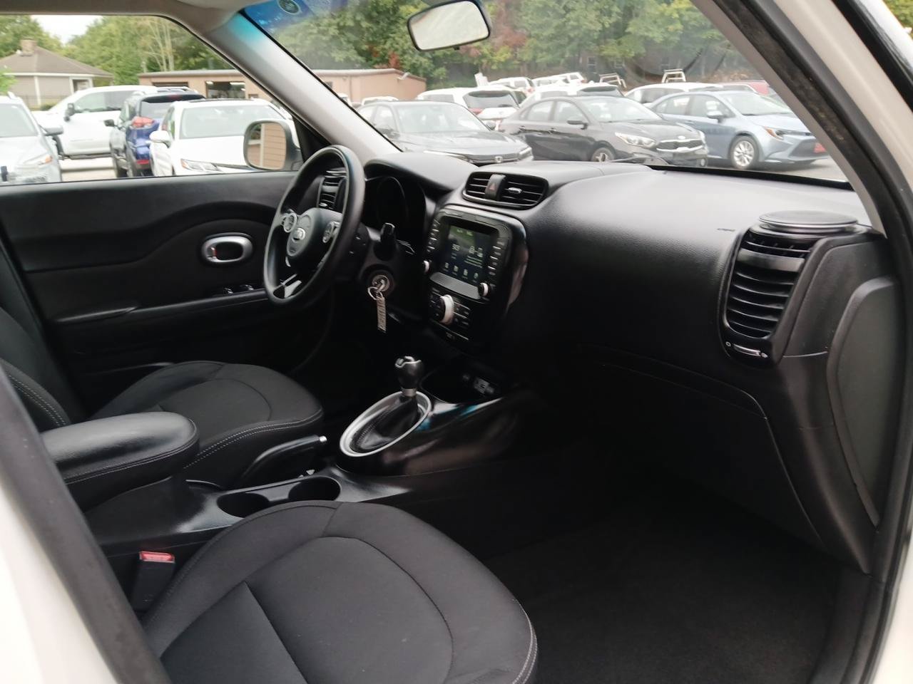 Used 2019 Kia Soul + FWD image 15