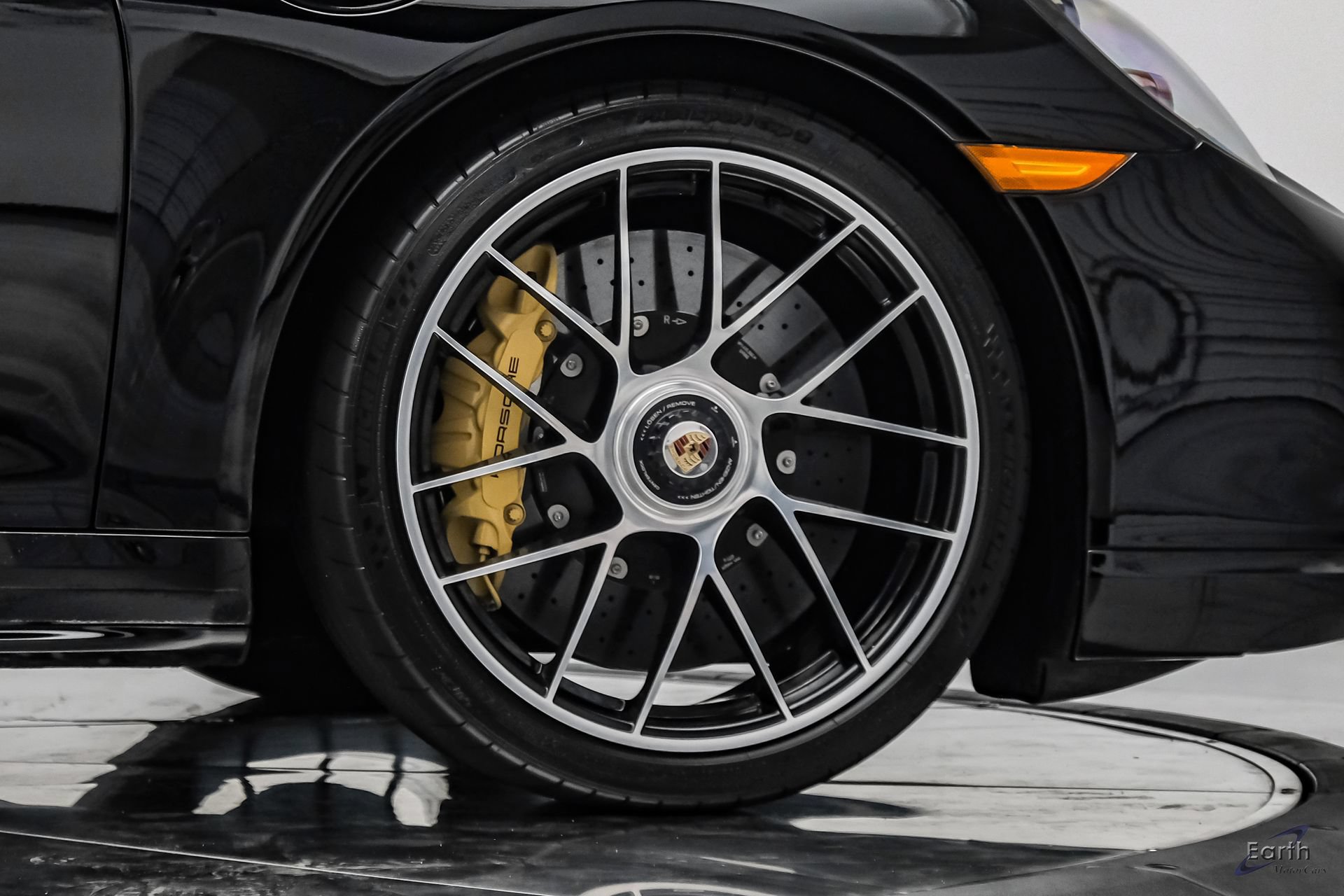 Used 2019 Porsche 911 Turbo S AWD/4WD image 99