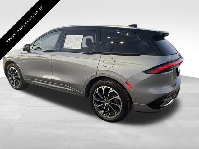 Certified 2024 Lincoln Nautilus Reserve image 4