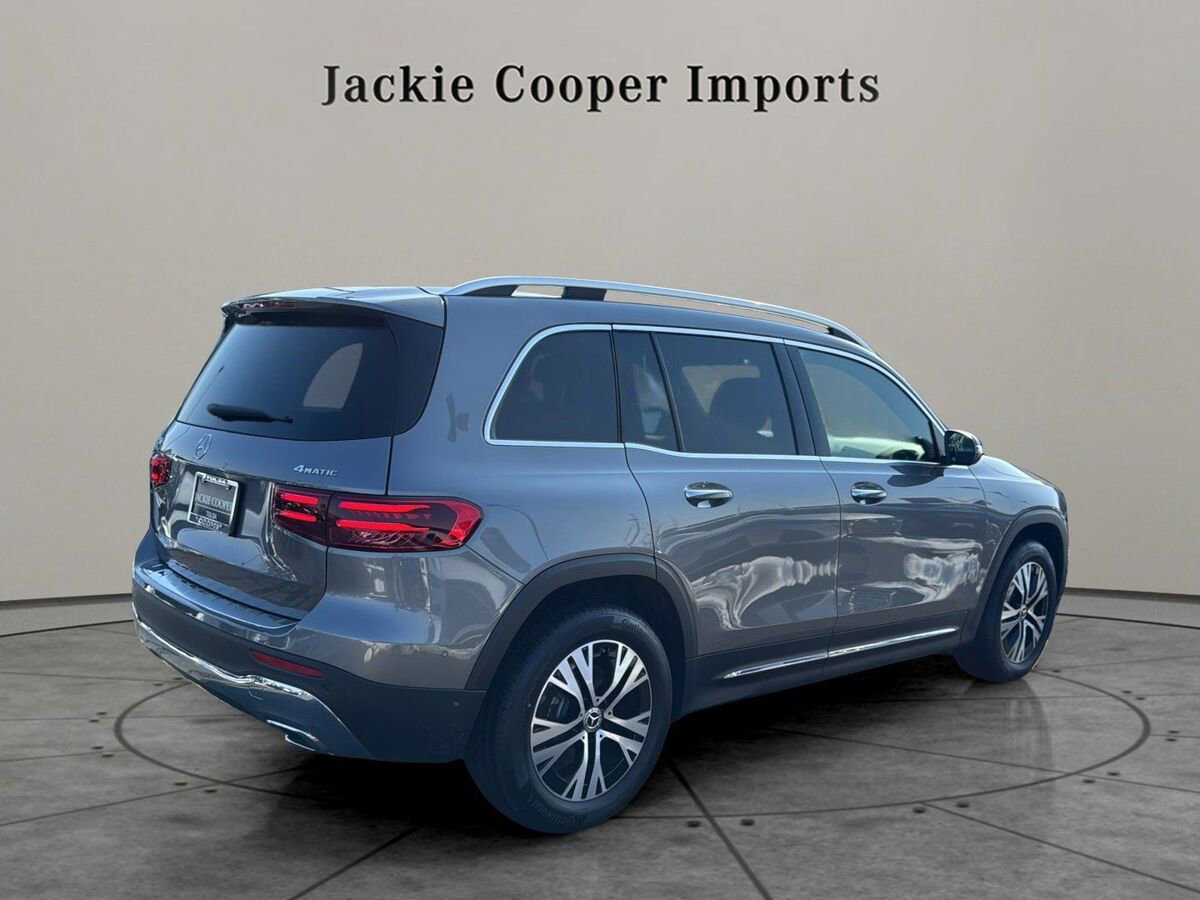 New 2026 Mercedes-Benz GLB 250 4MATIC image 5