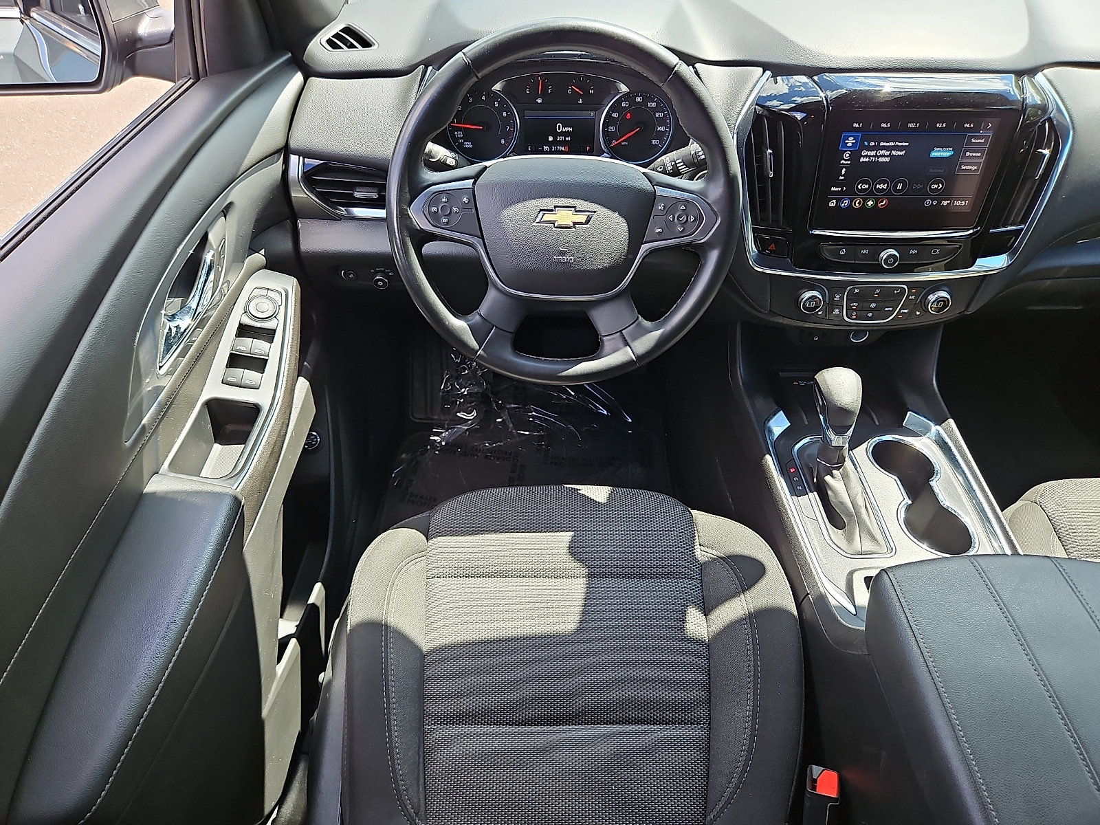 Used 2023 Chevrolet Traverse LT AWD/4WD image 11