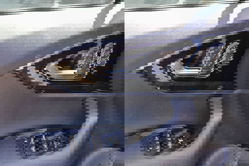 Used 2018 Audi Q7 3.0T Prestige image 16