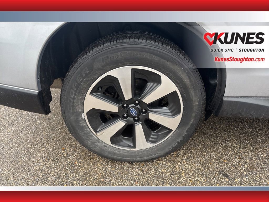 Used 2017 Subaru Forester 2.5i Premium w/ All-Weather Package AWD/4WD image 12