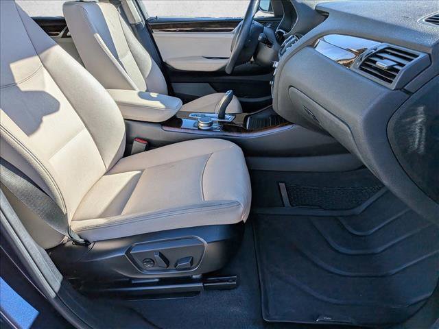 Used 2017 BMW X3 sDrive28i image 21