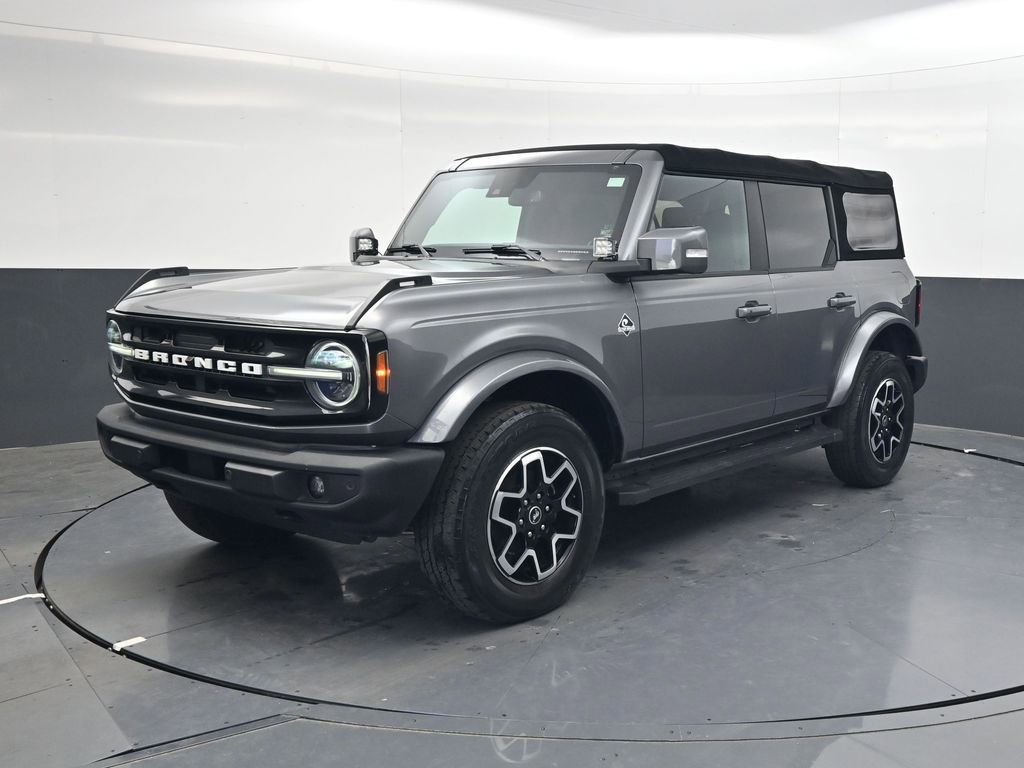 Used 2021 Ford Bronco Outer Banks image 8