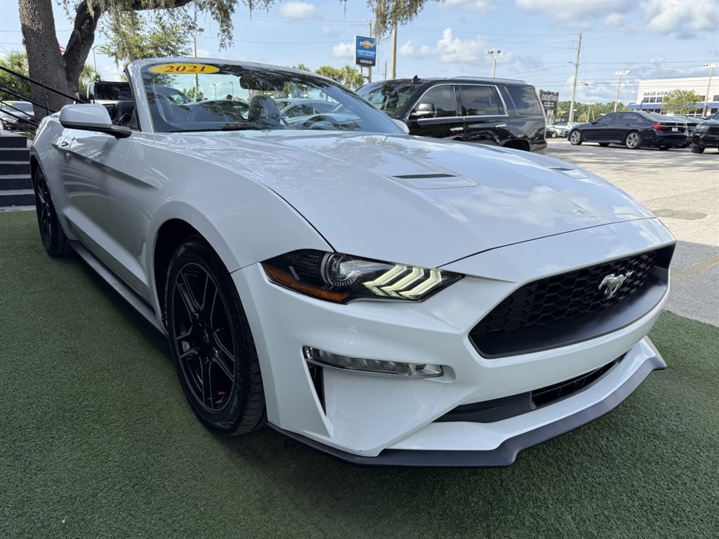 Used 2021 Ford Mustang Premium RWD image 3
