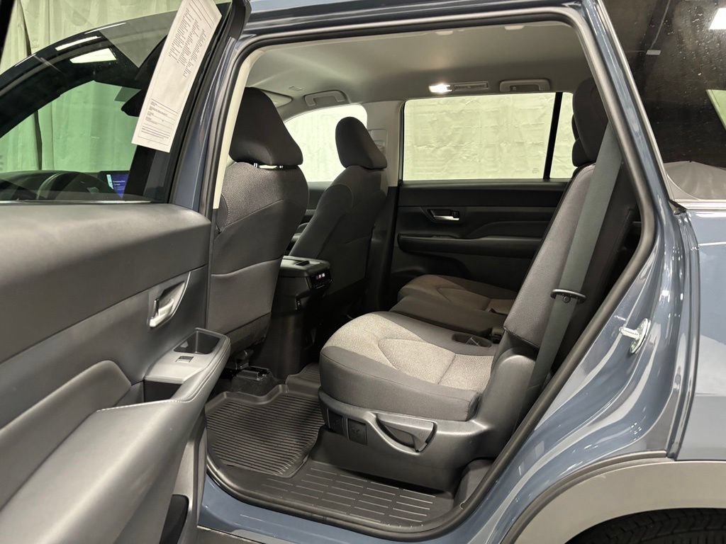 Used 2026 Toyota Grand Highlander AWD image 45