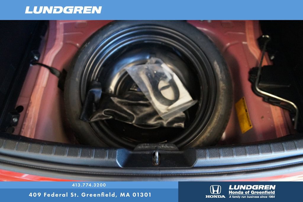 Used 2014 Toyota Yaris LE FWD image 25