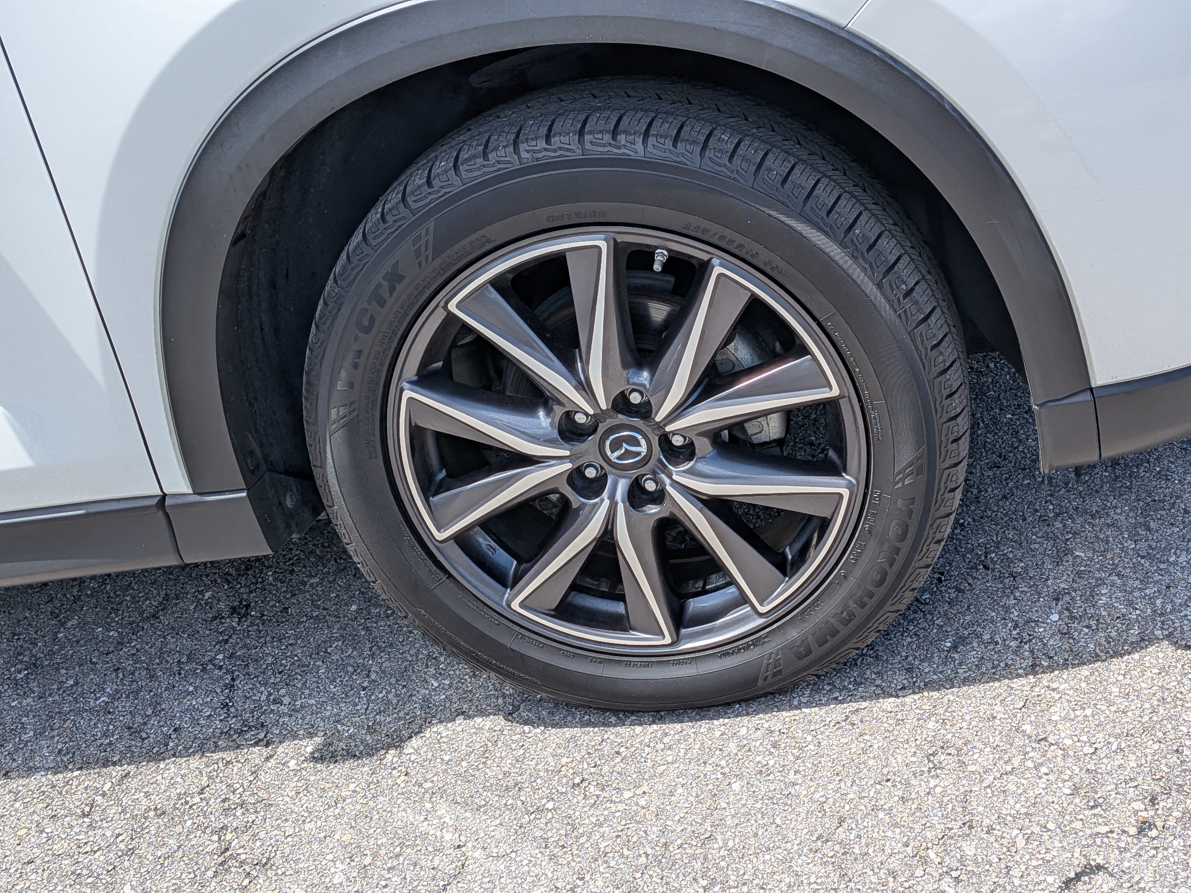 Used 2018 MAZDA CX-5 Touring w/ Preferred Equipment Package AWD/4WD image 11