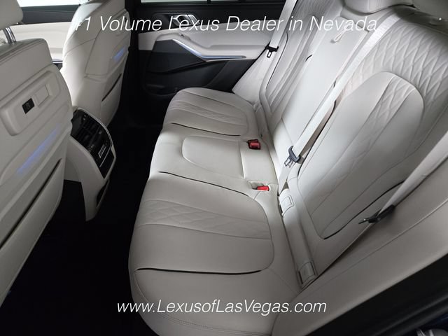 Used 2023 BMW X5 xDrive45e w/ Executive Package AWD/4WD image 15