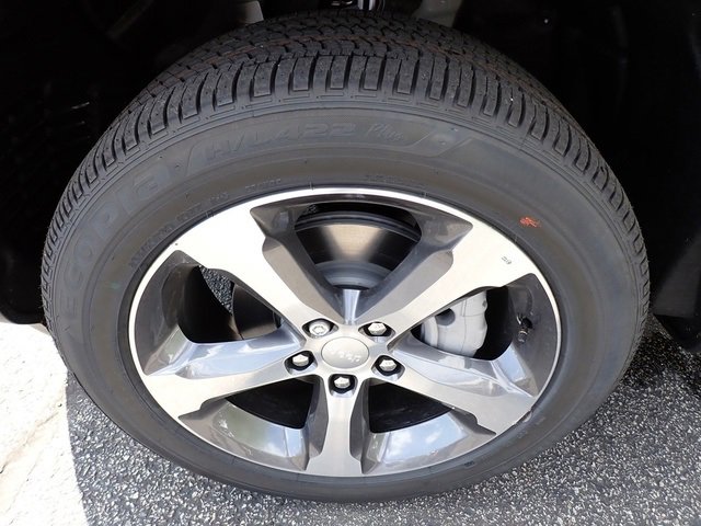 New 2025 Jeep Grand Cherokee Limited image 11