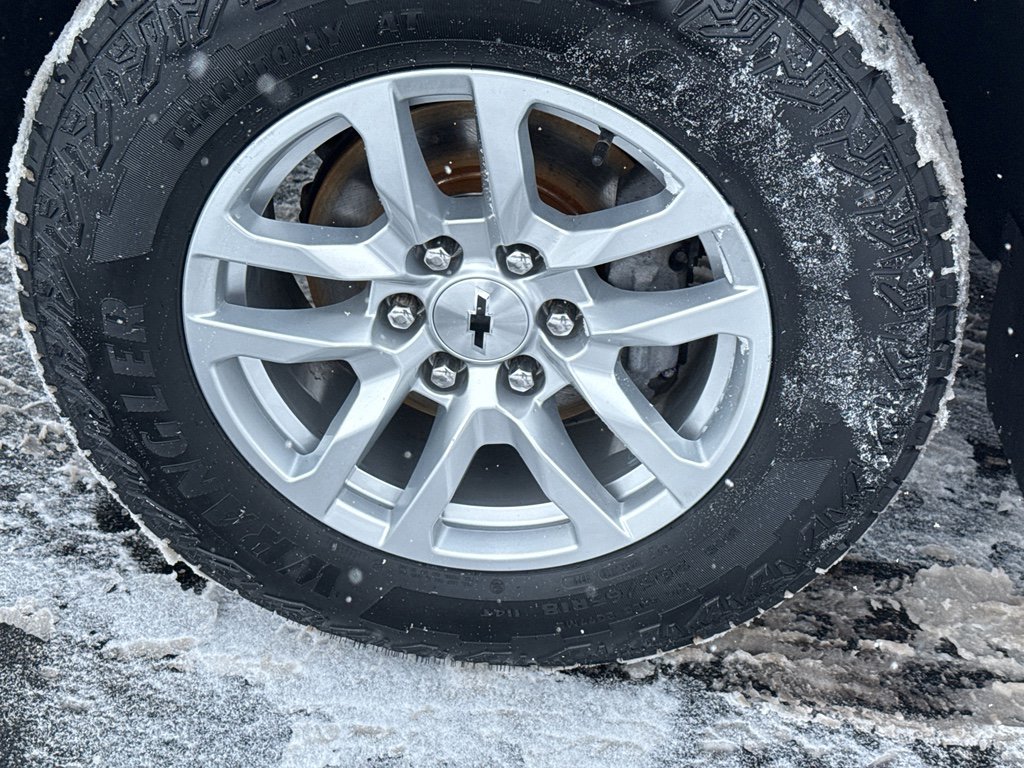 Used 2021 Chevrolet Silverado 1500 RST w/ Convenience Package II image 10