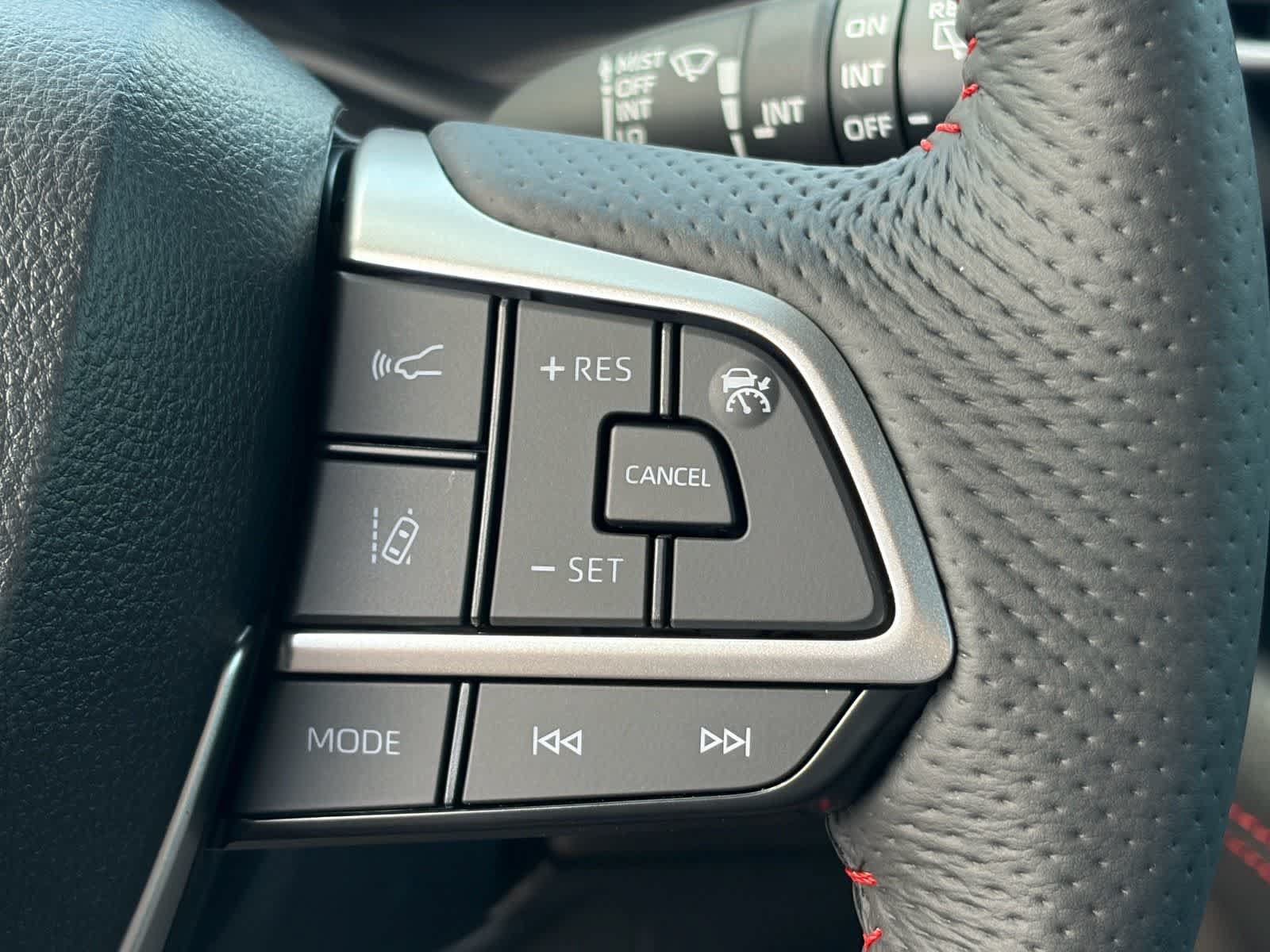 New 2026 Toyota Sienna XSE FWD image 21