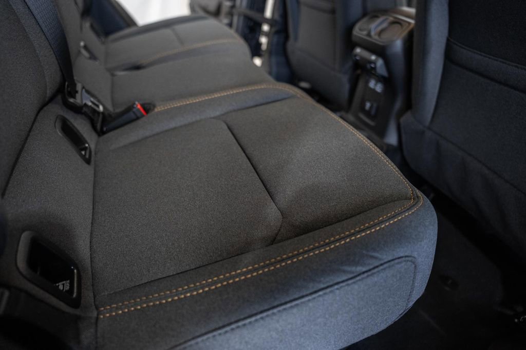 New 2026 Jeep Gladiator Sport image 31