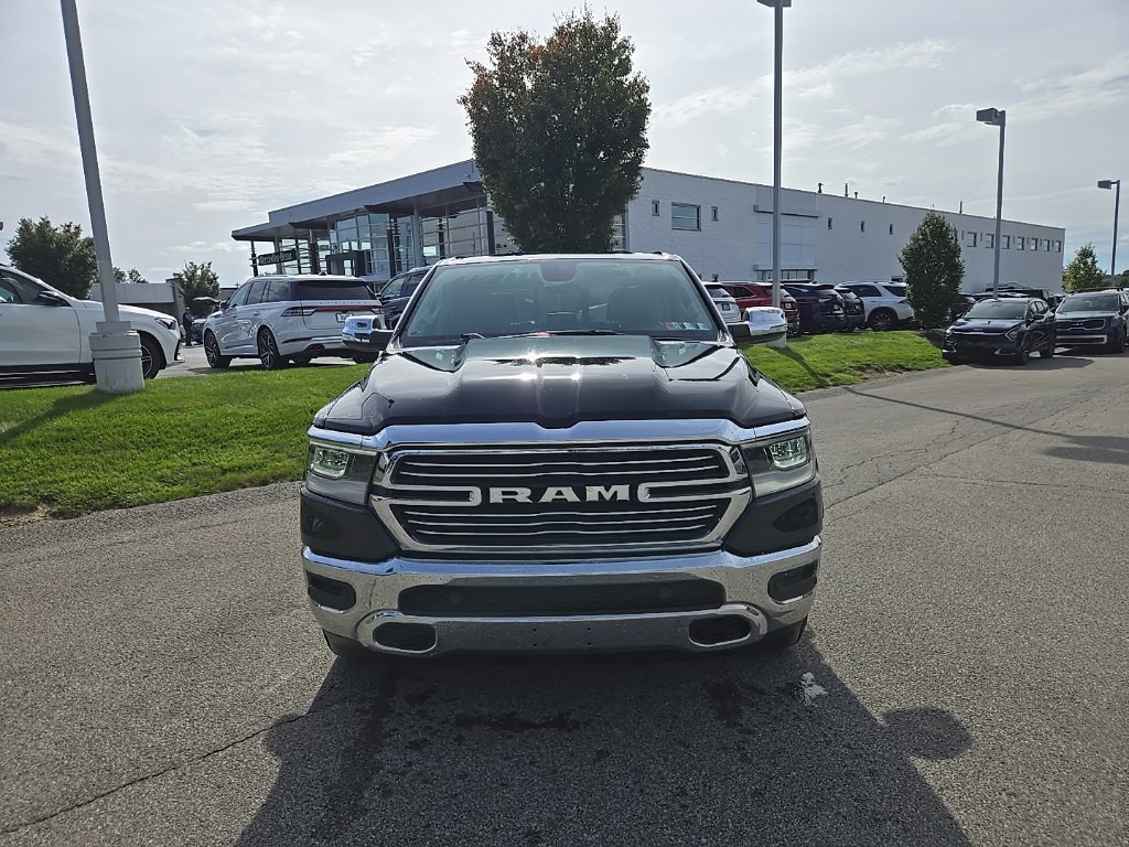 Used 2019 RAM 1500 Laramie AWD/4WD image 11