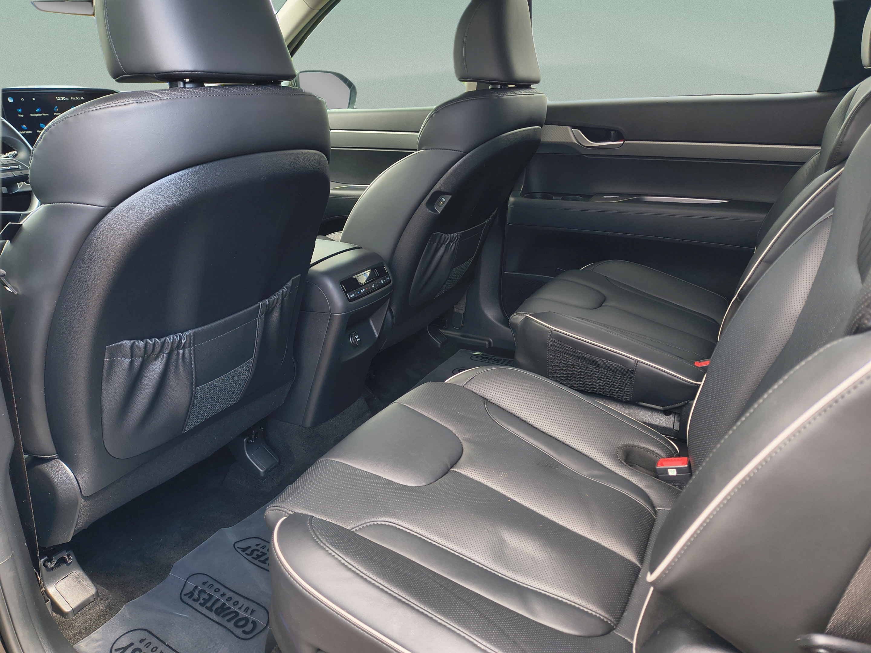 Certified 2024 Hyundai Palisade SEL FWD image 14