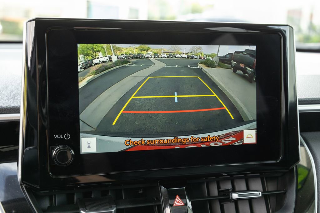 Certified 2024 Toyota Corolla Cross XLE w/ Convenience Package image 18