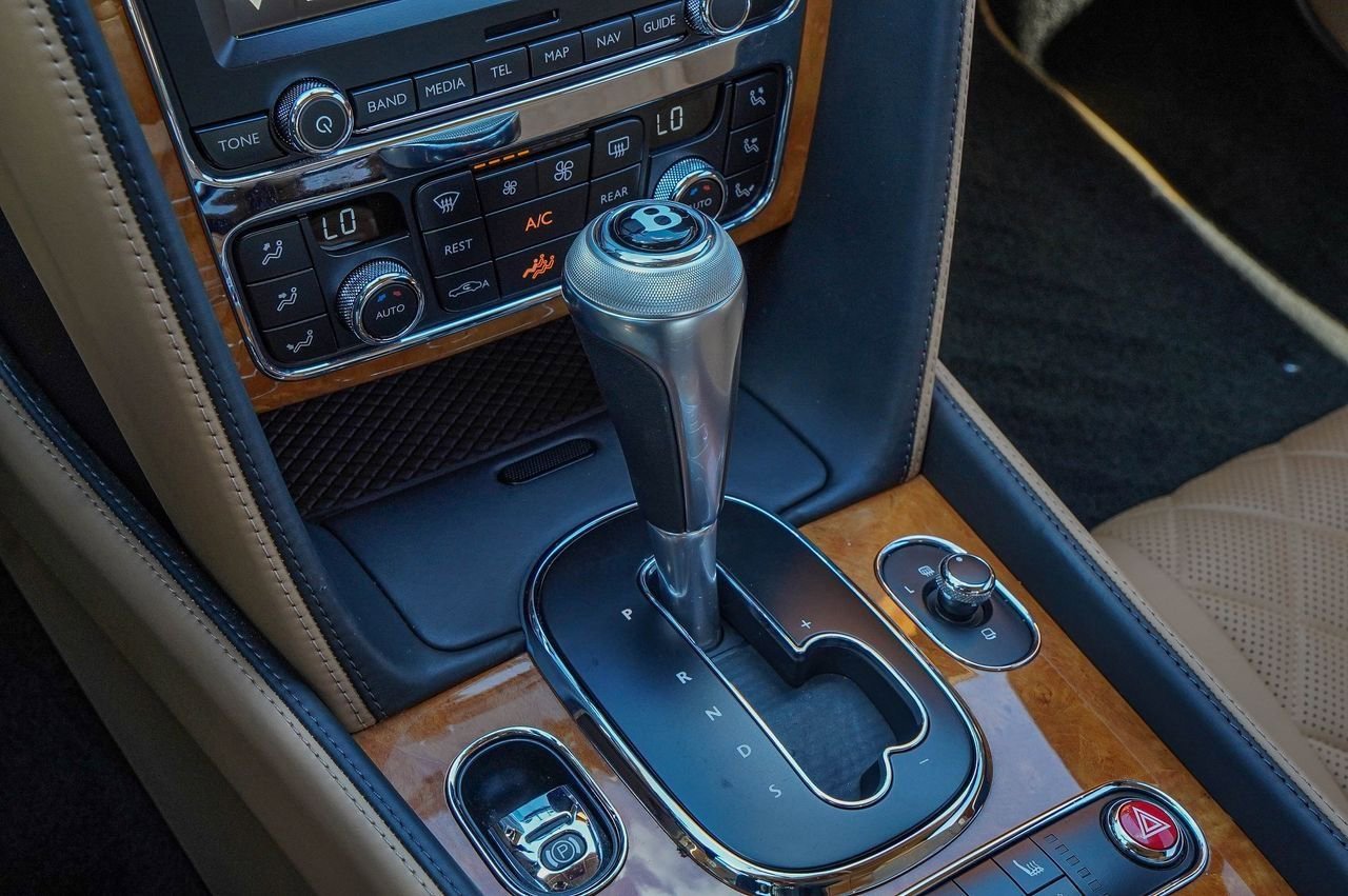 Used 2016 Bentley Continental GT image 31