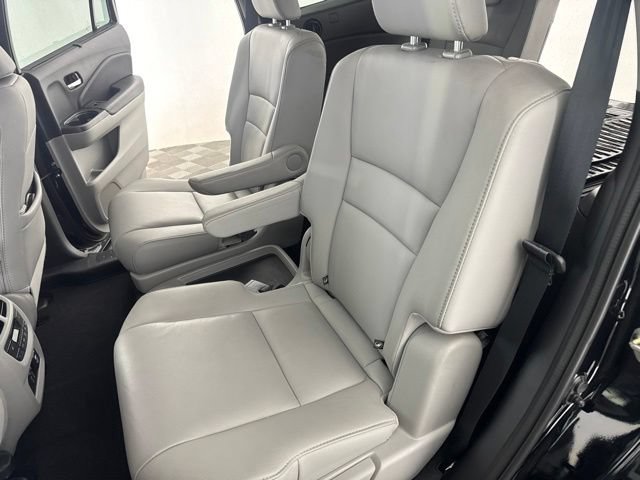 Used 2019 Honda Pilot Touring image 25