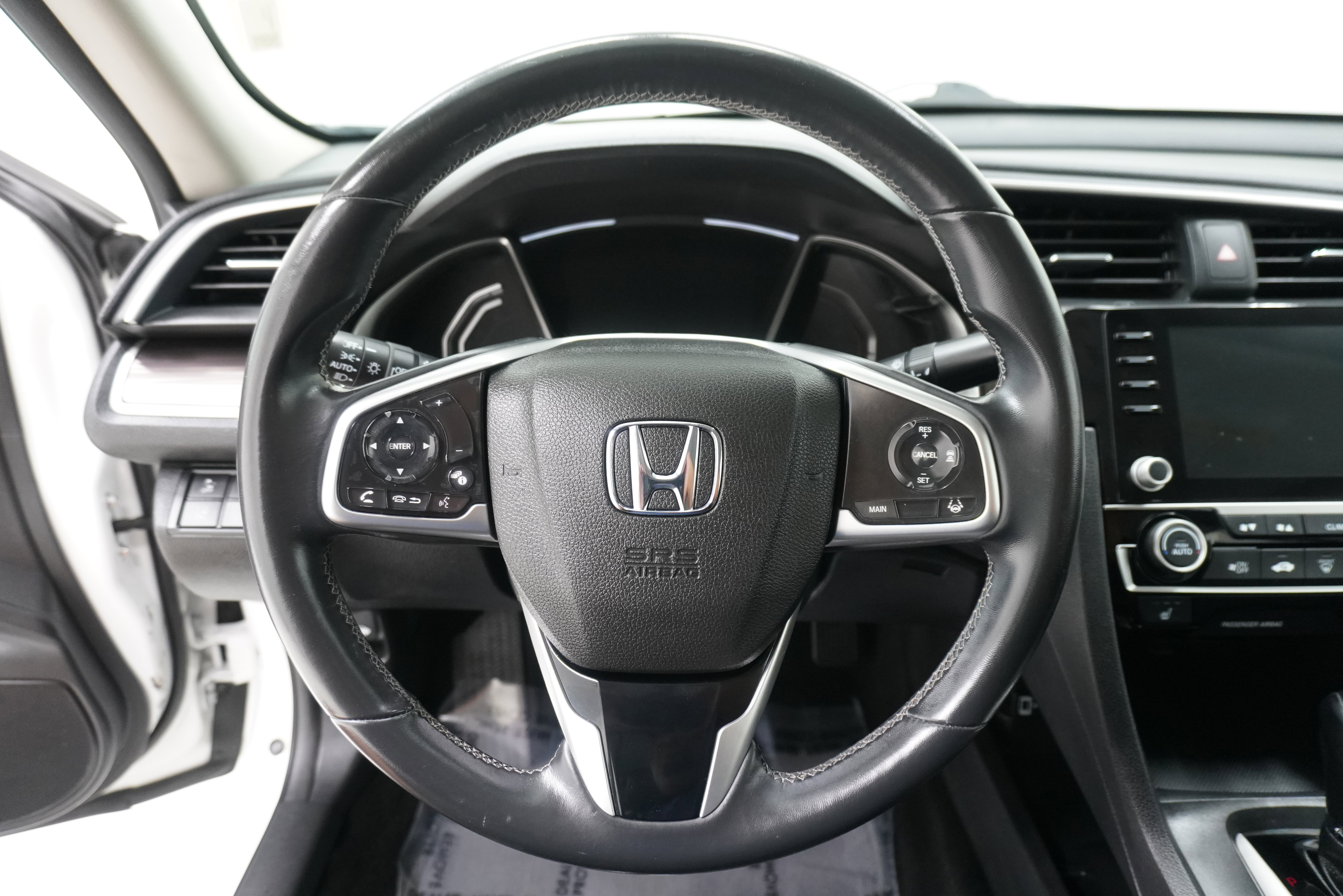 Used 2019 Honda Civic EX-L image 15