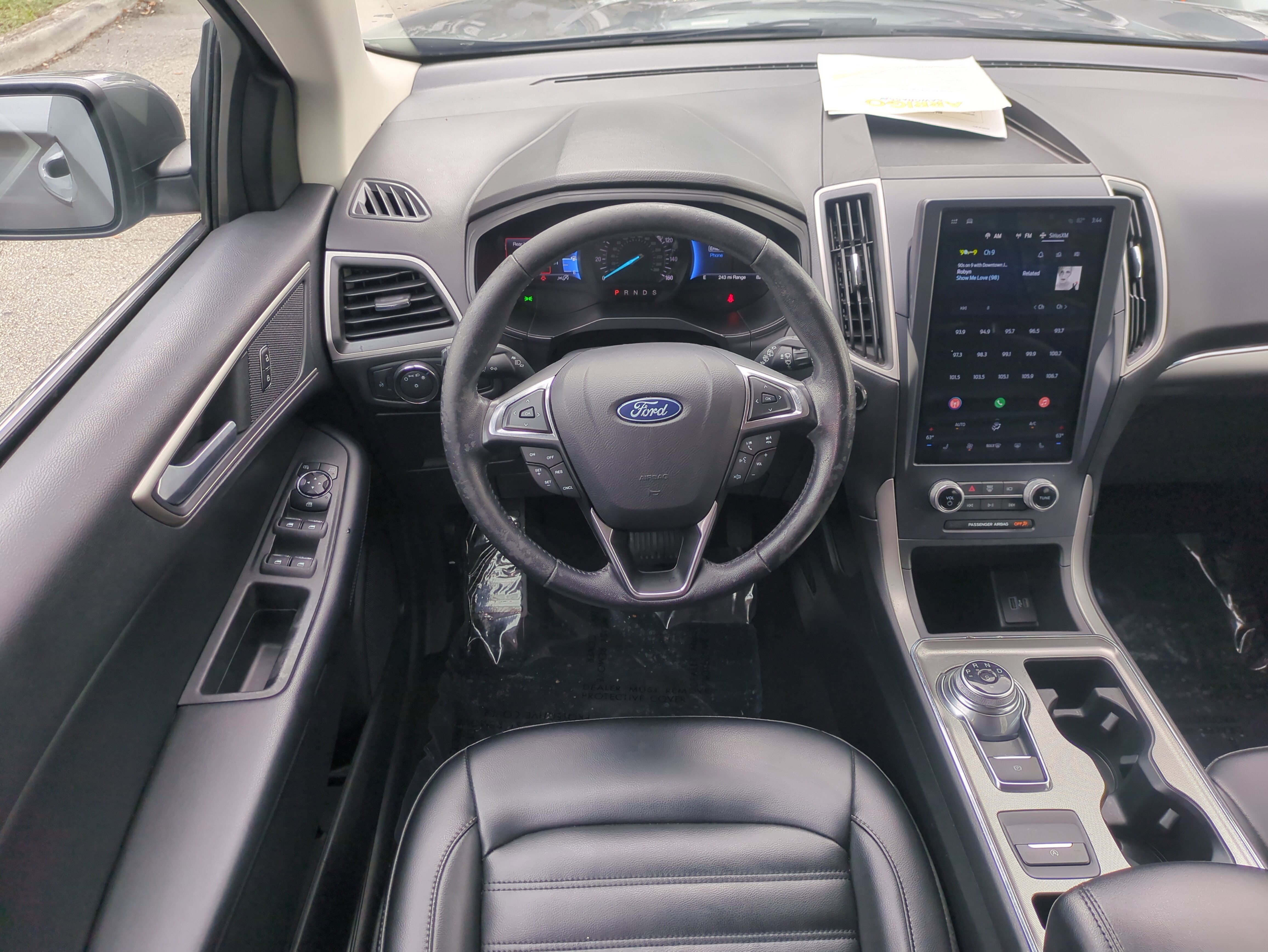 Used 2022 Ford Edge SEL image 16