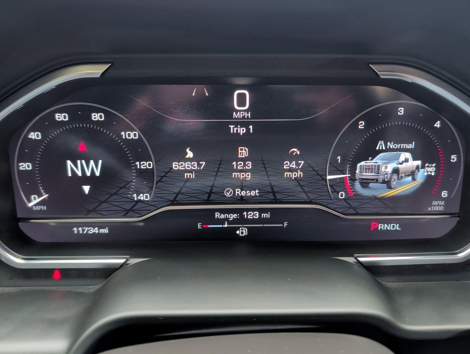 Used 2024 GMC Sierra 2500 Denali Ultimate image 16