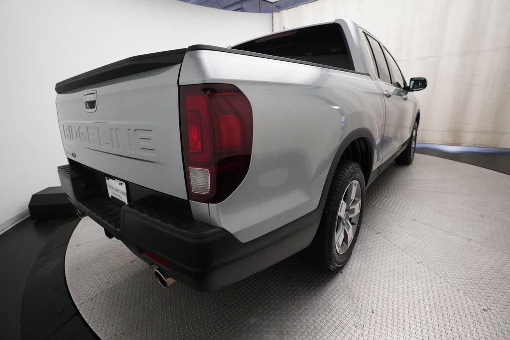 Used 2025 Honda Ridgeline RTL image 13